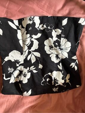 Black & White Floral Strapless Top